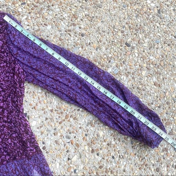 Cabi 823 Silk Purple Sonnet Sheer Floral Blouse Size M - Picture 5 of 9